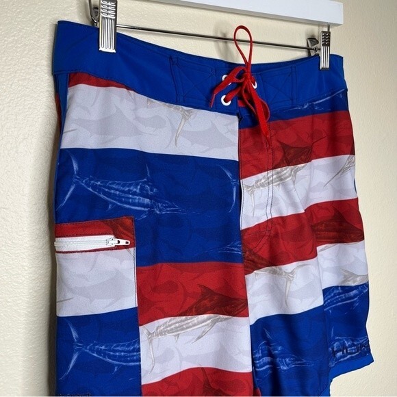 Huk Performance Fishing KC Scott Blue Marlin Board Shorts Flag Patriotic Men 30 - Picture 2 of 14